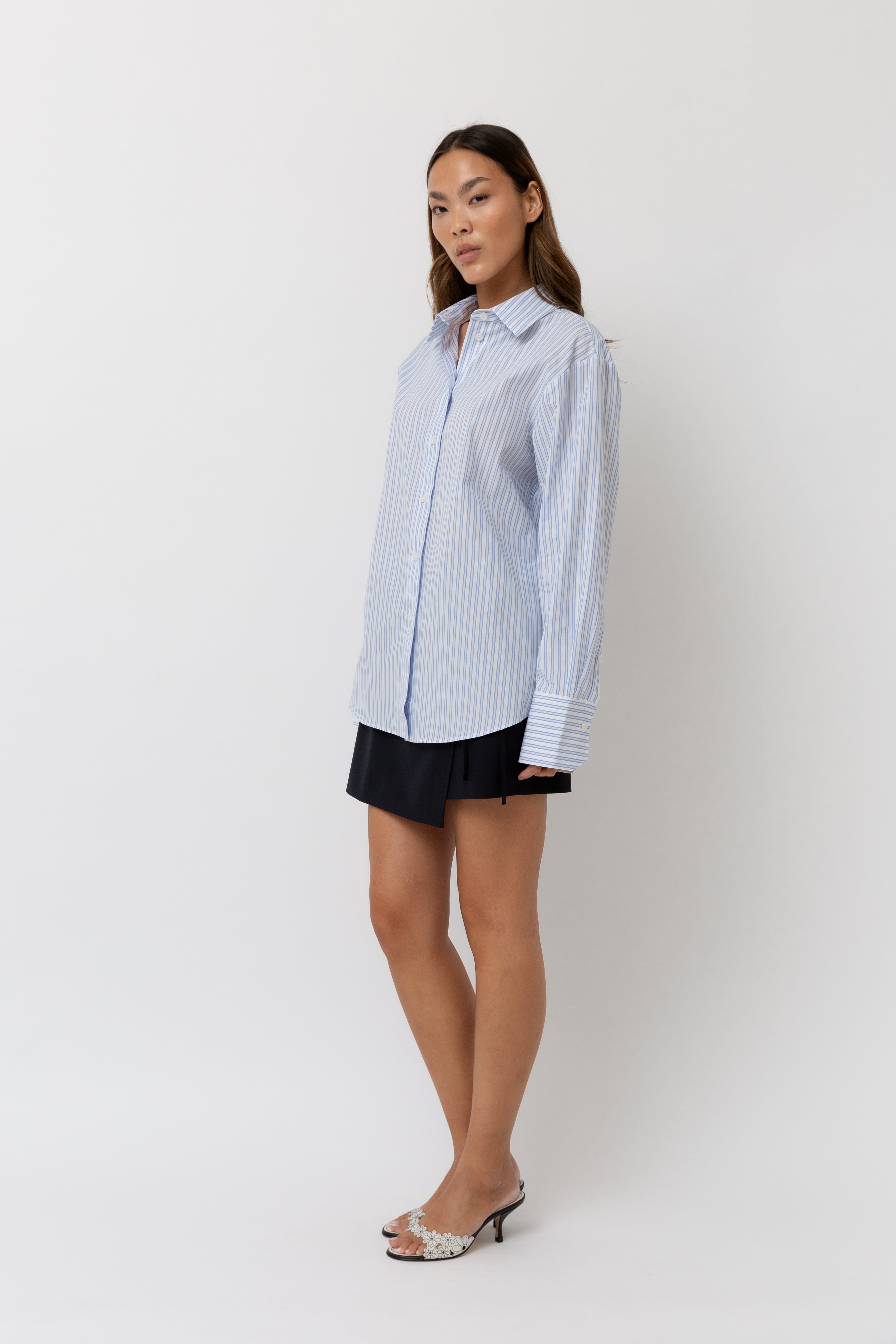 Charli Signature Shirt White & Blue Striped