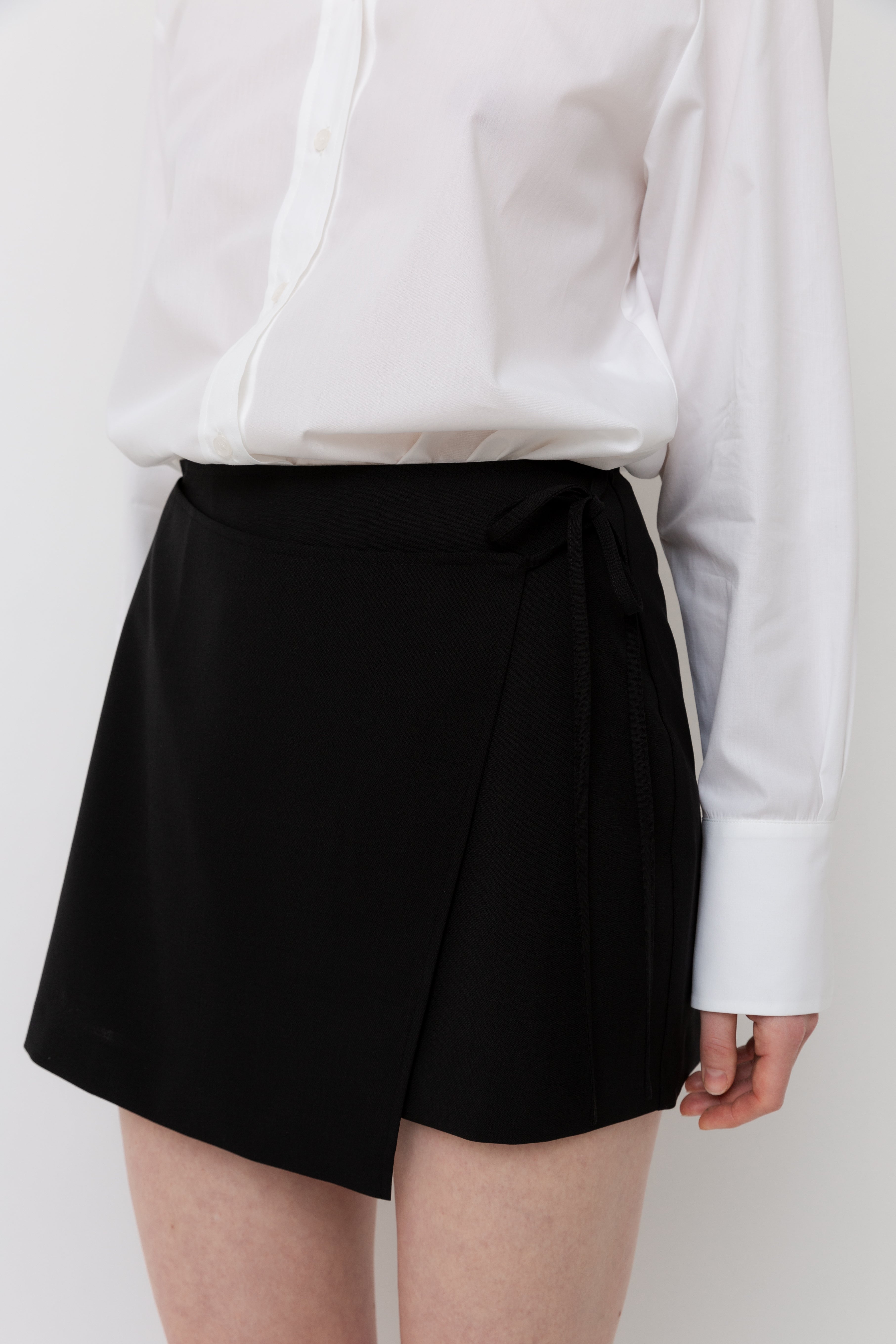 Ella Skirt Black