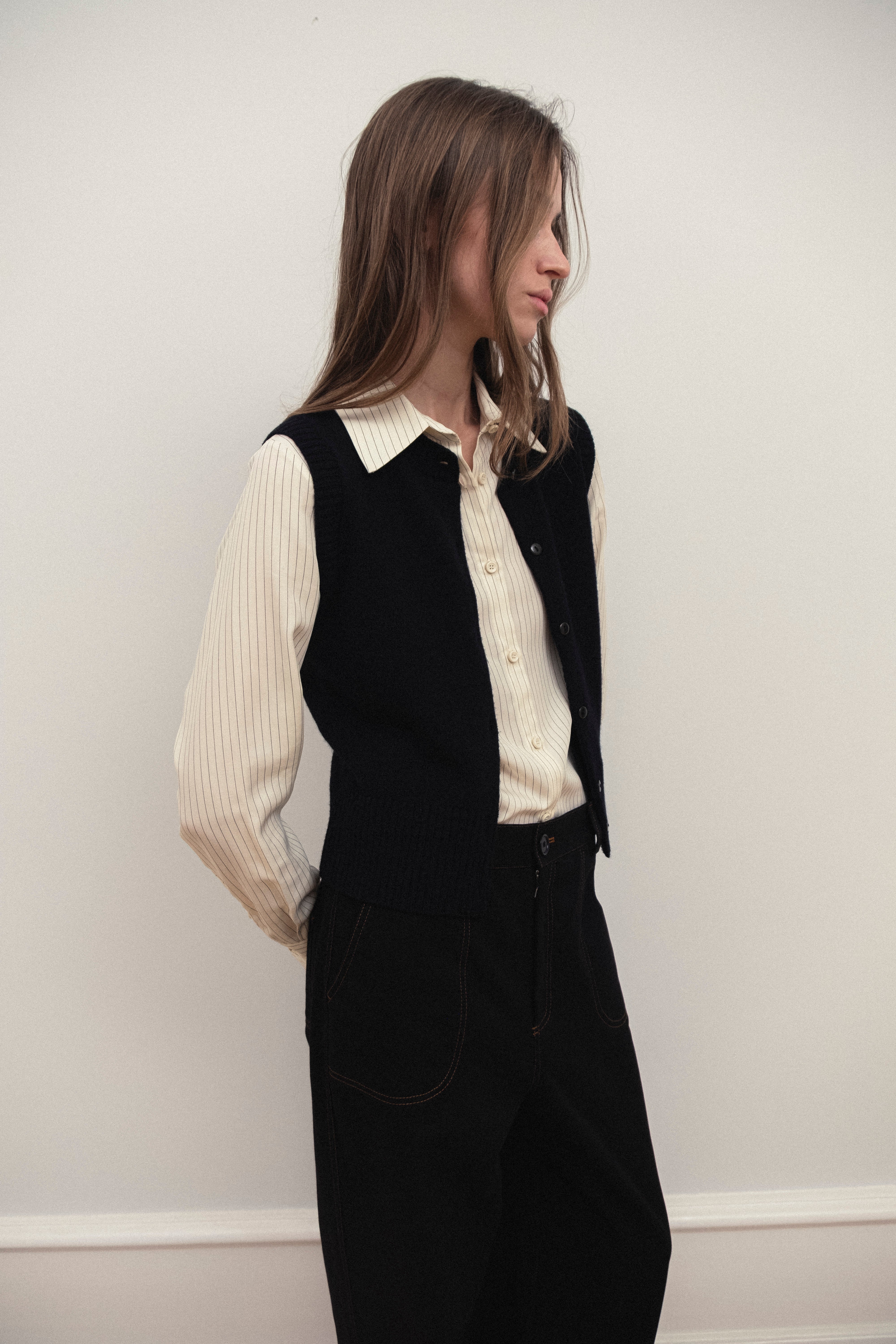 Lauren Fitted Shirt White w. Black Stripes