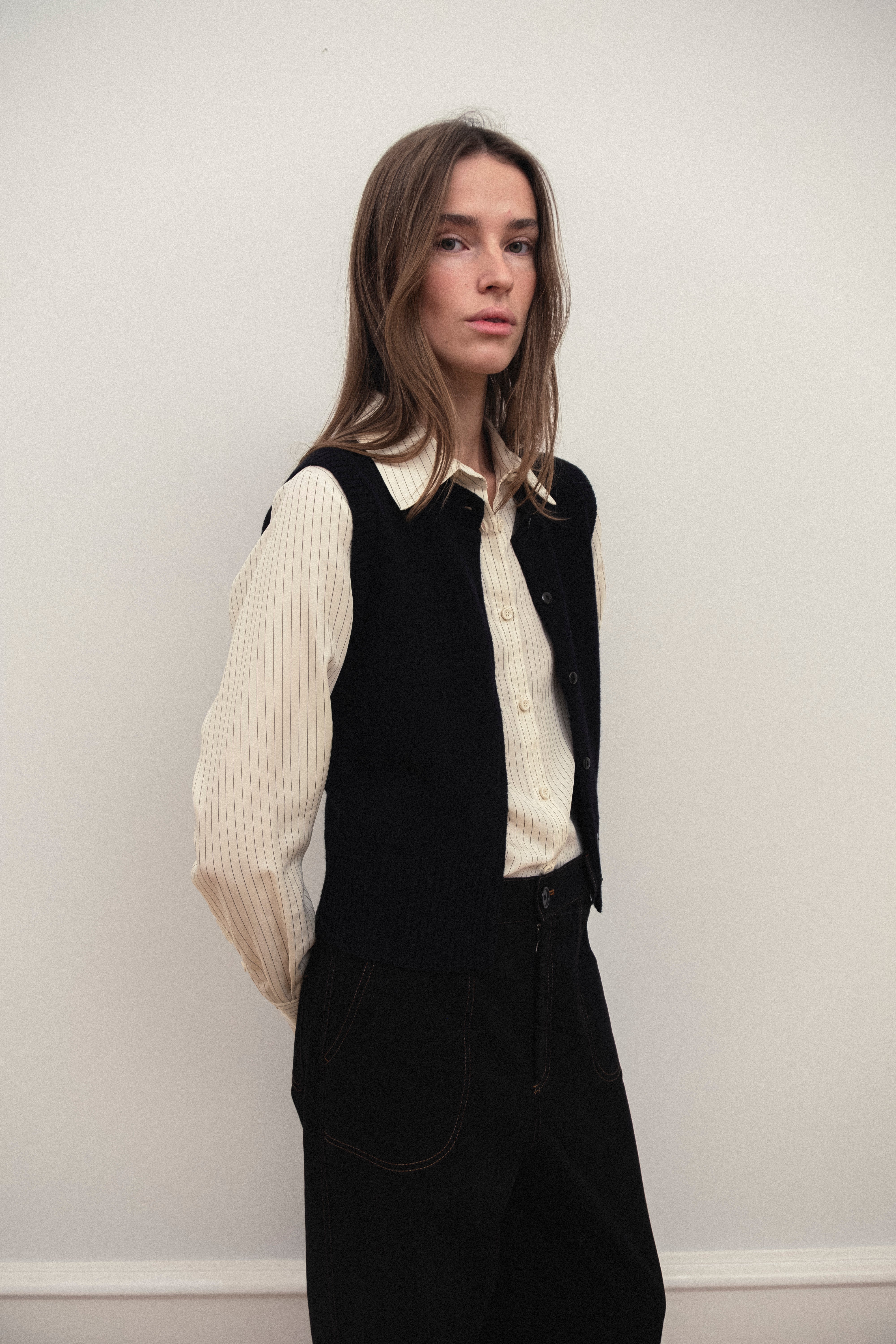 Lauren Fitted Shirt White w. Black Stripes
