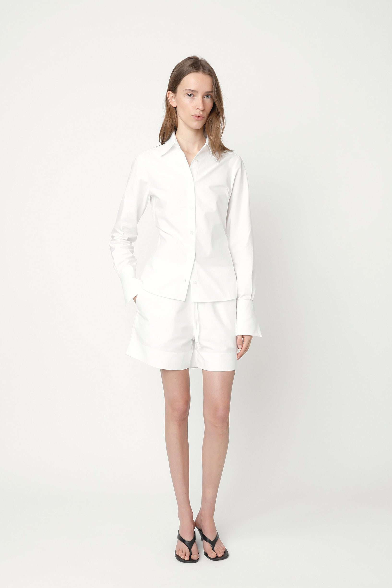 Norma Shorts White