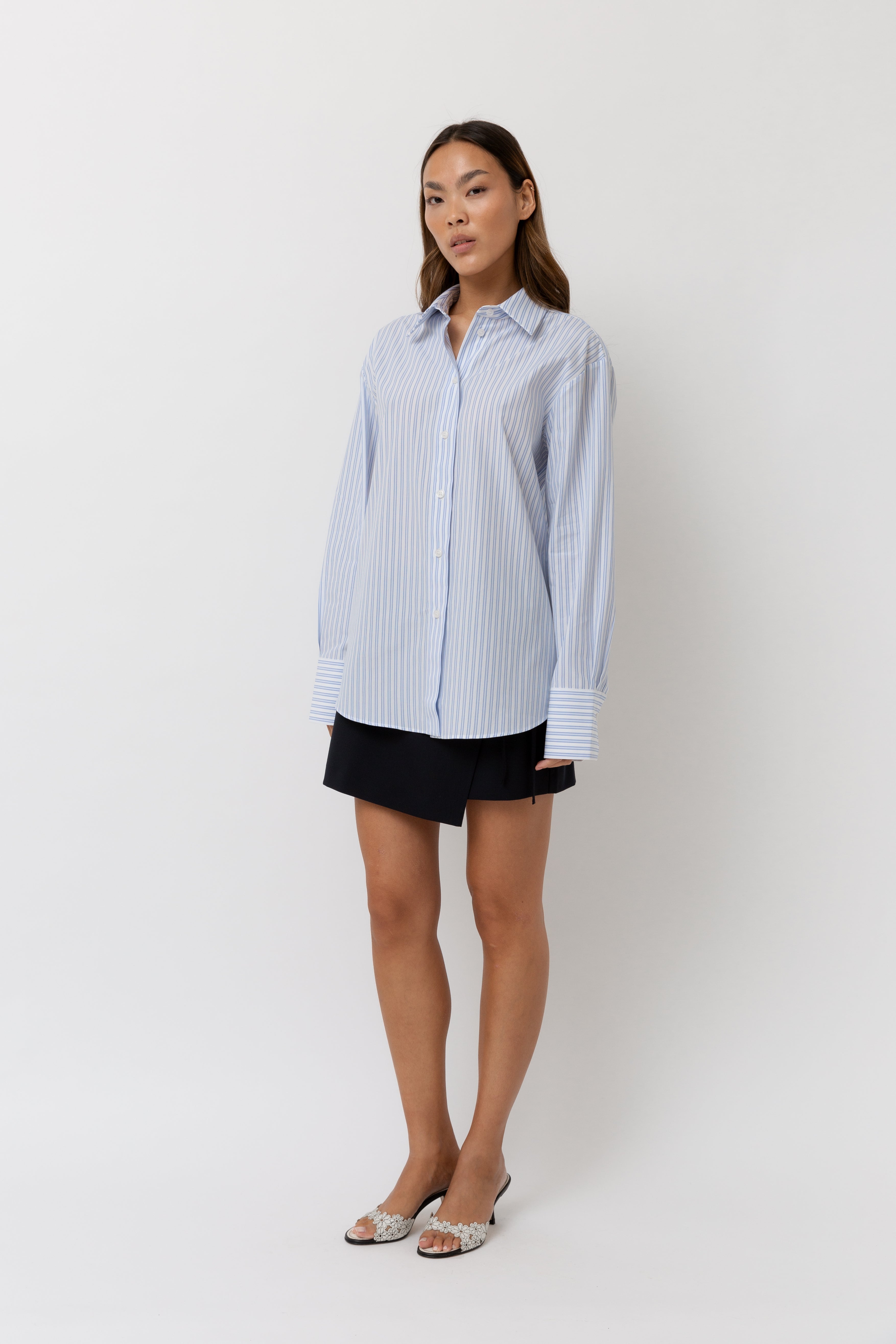 Charli Signature Shirt White & Blue Striped