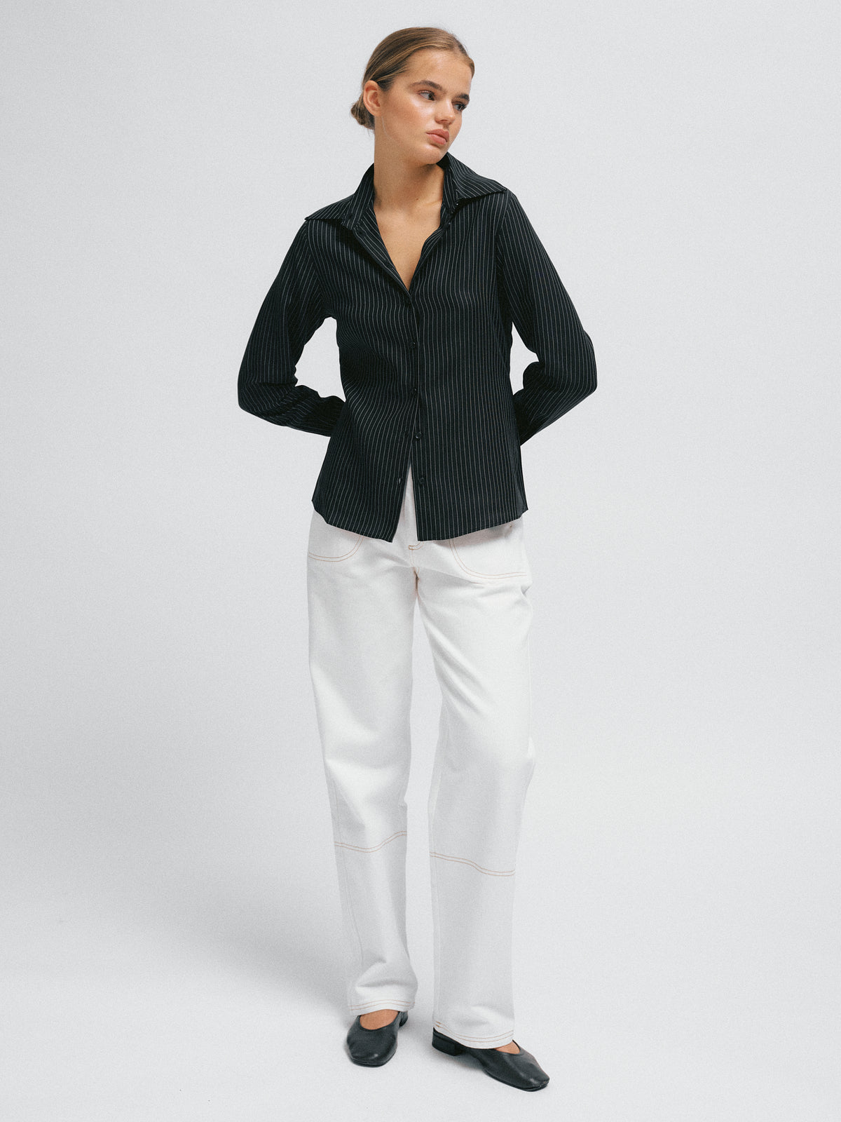 Lauren Fitted Shirt Black w. White Stripes